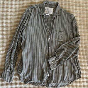 Frank & Eileen Women’s Black Striped Shirt